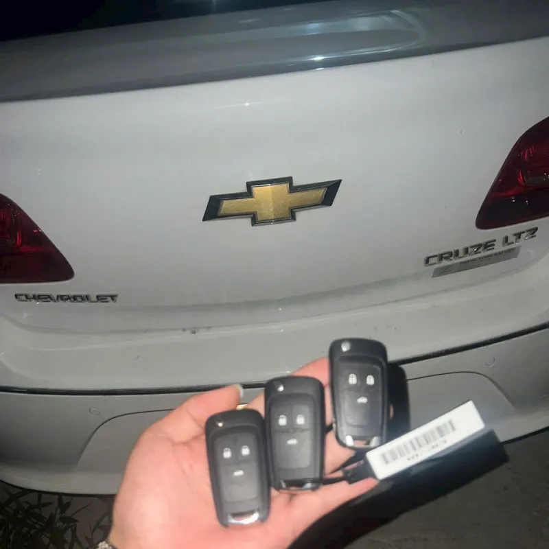 Làm chìa khóa Chevrolet – ảnh thực tế