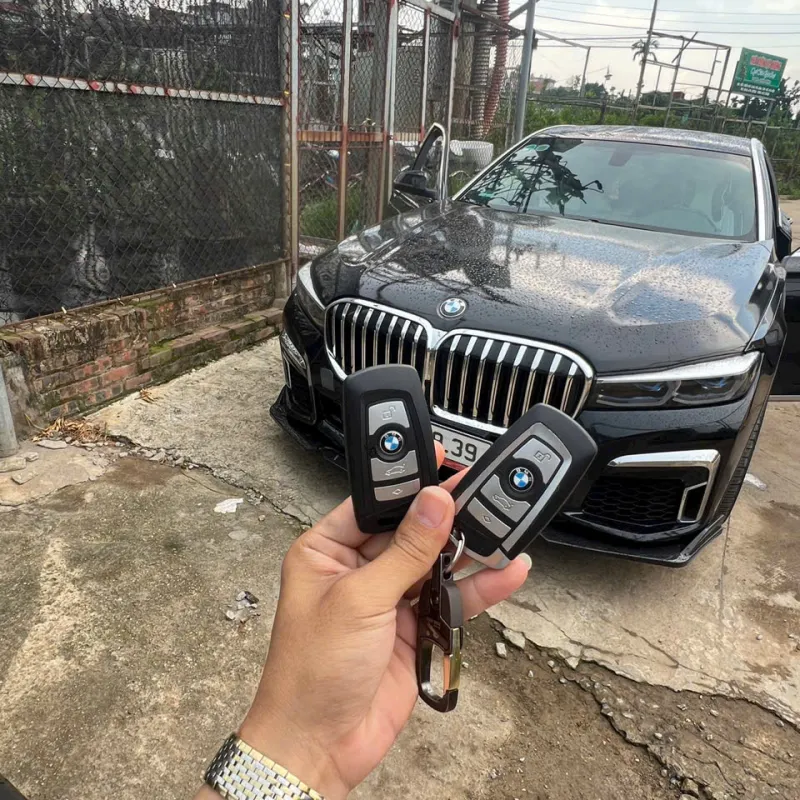 Làm chìa khóa BMW – ảnh thực tế