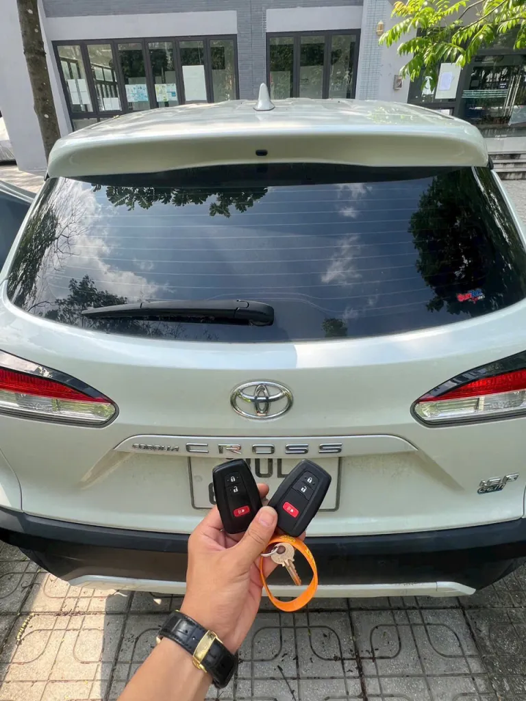 Làm chìa khóa Toyota – ảnh thực tế 2