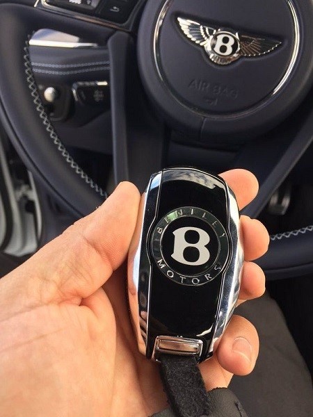 Làm chìa khóa Bentley – hình minh họa 2