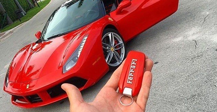 Làm chìa khóa Ferrari – hình minh họa 1