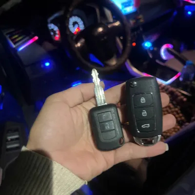 Làm chìa khóa Mitsubishi Mirage