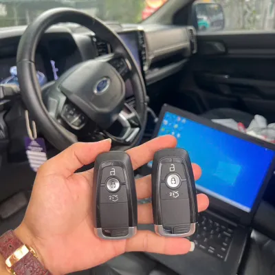 Làm chìa khóa Ford Mustang