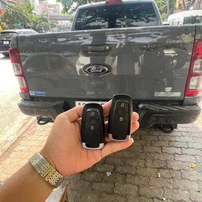 Làm chìa khóa Ford Ranger Raptor