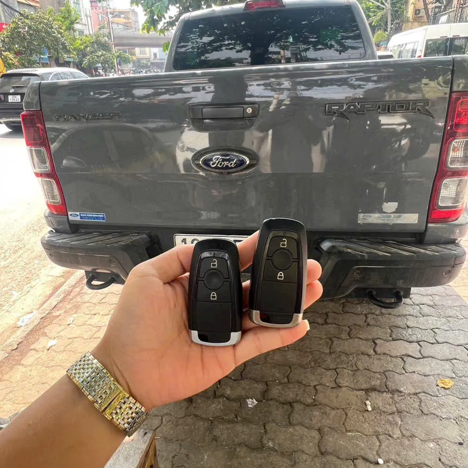 Làm chìa khóa Ford Ranger – ảnh thực tế 3