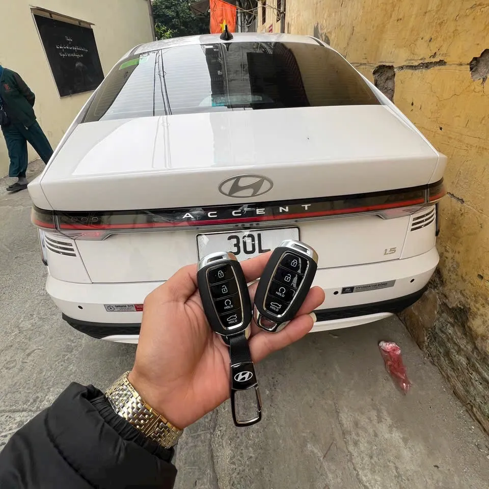 Làm chìa khóa Hyundai Accent – ảnh thực tế 3