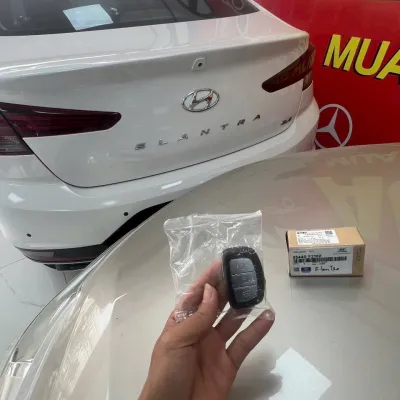Làm chìa khóa Hyundai Elantra