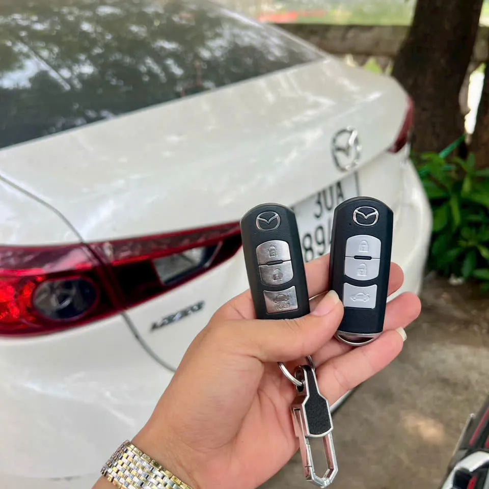 Làm chìa khóa Mazda 3 – ảnh thực tế 1