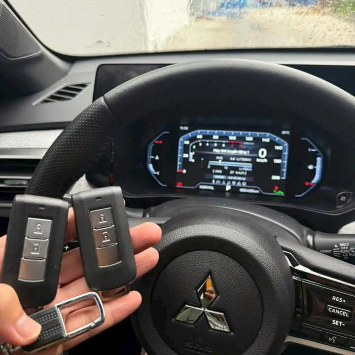 Làm chìa khóa Mitsubishi – ảnh thực tế 3