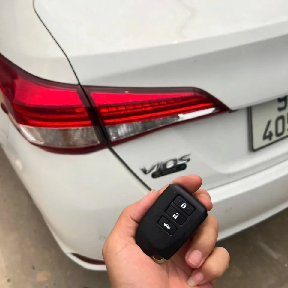 Phân biệt chìa cơ, chìa gập và smartkey ô tô – ảnh thực tế 1